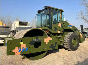 Talajtömörítő XCMG