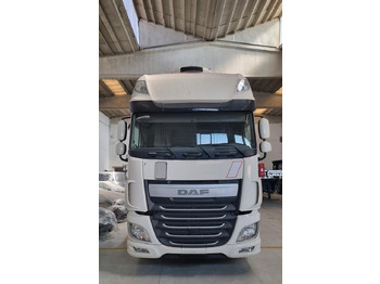 Cserefelépítményes teherautó DAF XF 440