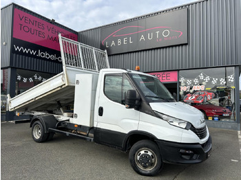 Billenőplatós kisteherautó IVECO Daily 35c16