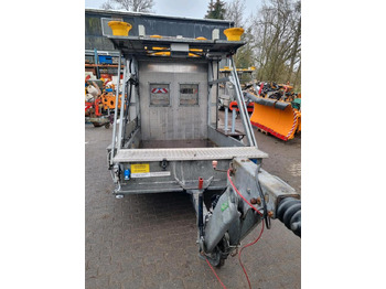 Pótkocsi Mersch LED Absperrtafel 2017 Nissen Anlage Verkehrsleitanhänger Verkehrssicherungsanhänger Sperrwand Verkehrsleittafel Verkehrsleitanhänger: 5 kép.