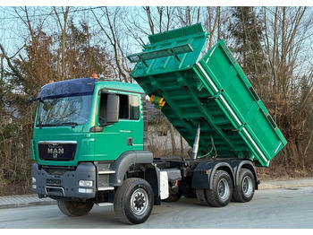 Billenőplatós teherautó MAN TGS 26.440