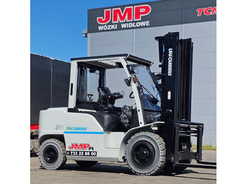 Dízel targonca UNICARRIERS