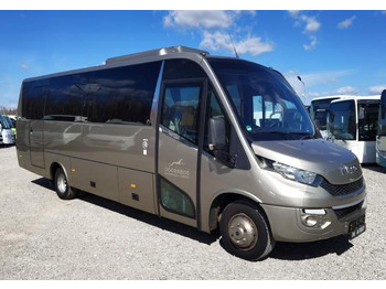 Távolsági busz IVECO Daily