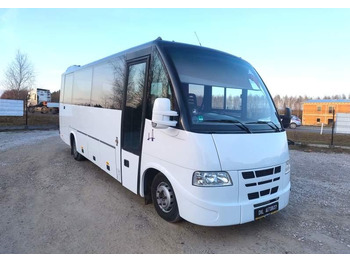 Távolsági busz IVECO Rapido