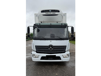 Hűtős teherautó a következők szállításához élelmiszer MERCEDES-BENZ ATEGO 1523: 3 kép.