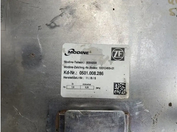 Sebességváltó és alkatrészek - Busz ZF ZF Ölkühler Wärmetauscher Getriebeölkühler Modine 0501.008.286 6084859: 2 kép. Sebességváltó és alkatrészek - Busz ZF ZF Ölkühler Wärmetauscher Getriebeölkühler Modine 0501.008.286 6084859: 2 kép.