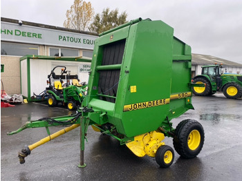 Bálázó JOHN DEERE