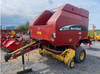 Bálázó NEW HOLLAND