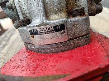 Kombájn Sampo 410 hydrauliikkapumppu: 3 kép.