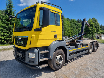 Horgos rakodó teherautó MAN TGS 33.480