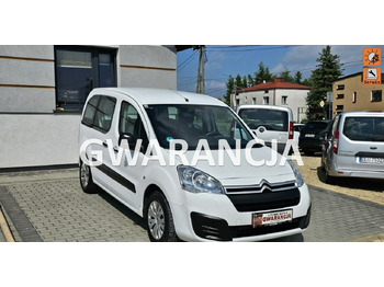 Autó CITROËN