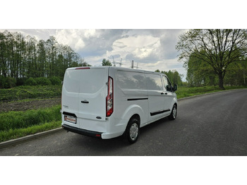 Furgon Ford Transit Transit Custom Ford Transit Custom long bardzo ładny egzemplarz: 5 kép.