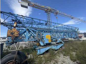 Önszerelő toronydaru LIEBHERR