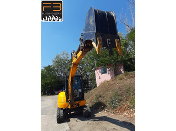 Minikotró JCB 8030