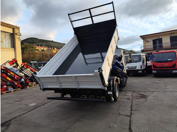 Darus autó, Billenőplatós teherautó IVECO EUROCARGO 80-210: 5 kép.