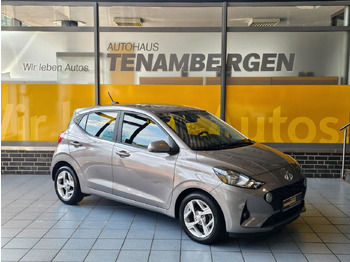 Autó HYUNDAI