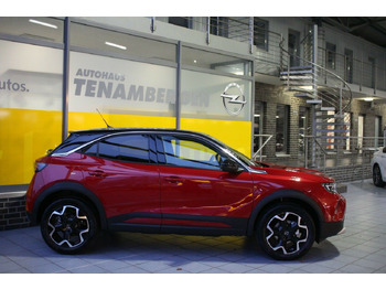 Terepjáró/ SUV Opel Mokka Ultimate Matrix-LED 180°Kamera Navi Keyles: 3 kép.