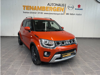 Autó SUZUKI