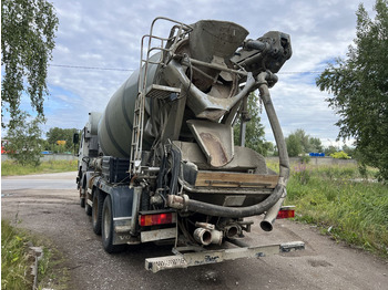 Stabil betonszivattyú Volvo FL12: 4 kép.