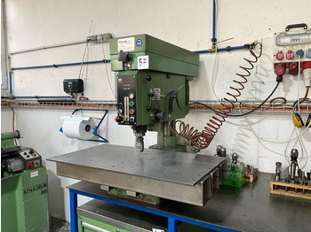 Fémmegmunkáló gép