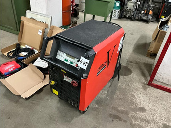 Fémmegmunkáló gép