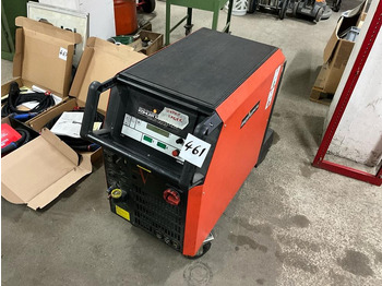 Fémmegmunkáló gép