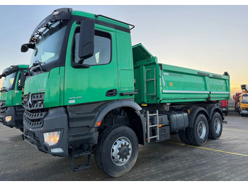 Billenőplatós teherautó MERCEDES-BENZ Arocs 3345