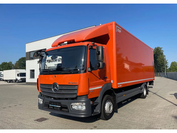 Dobozos felépítményű teherautó MERCEDES-BENZ Atego 1218