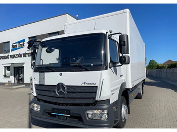 Dobozos felépítményű teherautó MERCEDES-BENZ Atego 1324