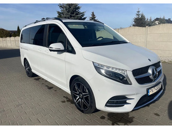 Autó MERCEDES-BENZ