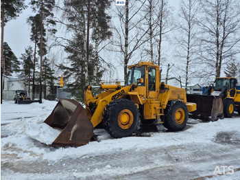 Gumikerekes homlokrakodó JCB 456