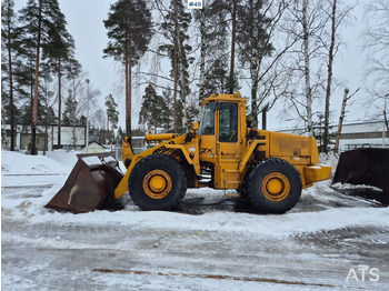 Gumikerekes homlokrakodó JCB 456 ZX Pyöräkuormaaja: 3 kép.