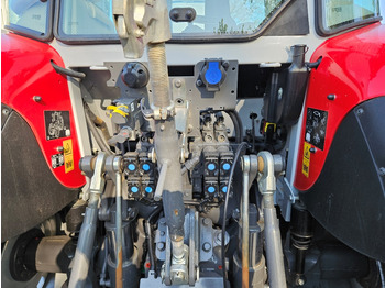 Traktor 2024 5S.115, Axle and Cab Suspension, under 1000 Hours: 5 kép.