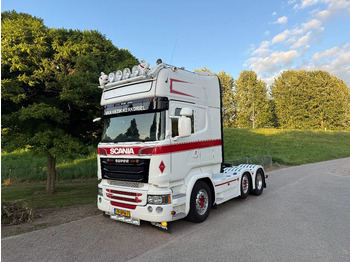 Nyergesvontató SCANIA R 580