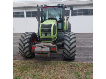 Traktor CLAAS ARES 836 RZ: 3 kép. Traktor CLAAS ARES 836 RZ: 3 kép.