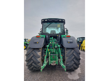 Traktor JOHN DEERE 6230R: 4 kép.