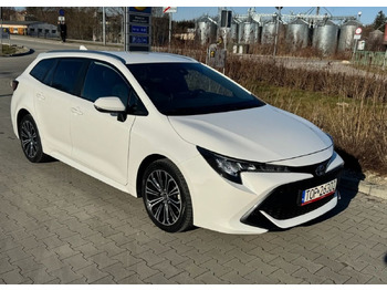 Autó TOYOTA