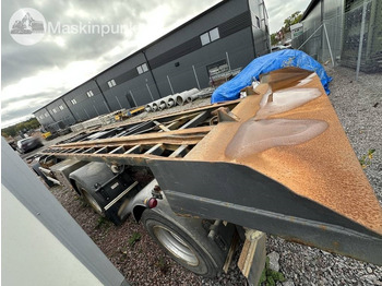 Multiliftes/ Konténerszállító pótkocsi Briab SLB 3XTB-30-76: 4 kép.