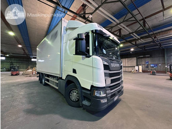 Dobozos felépítményű teherautó SCANIA R 450