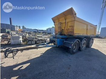 Pótkocsi billenőplatós