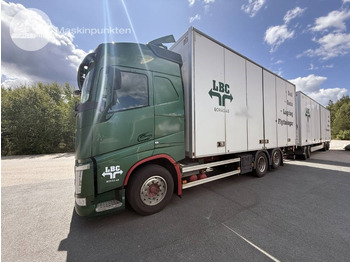 Dobozos felépítményű teherautó VOLVO FH
