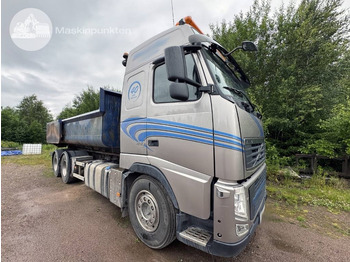 Horgos rakodó teherautó Volvo FH 480: 5 kép.