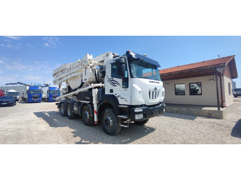 Betonpumpa IVECO Astra