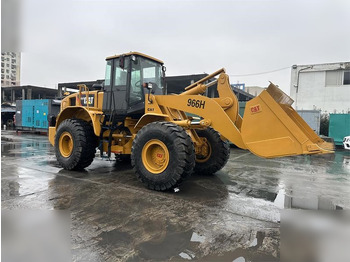 Gumikerekes homlokrakodó CATERPILLAR 966H: 5 kép.