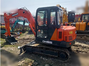 Minikotró DOOSAN DH55