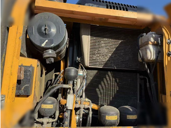 Gumikerekes kotró HYUNDAI ROBEX 150W-7A: 5 kép.