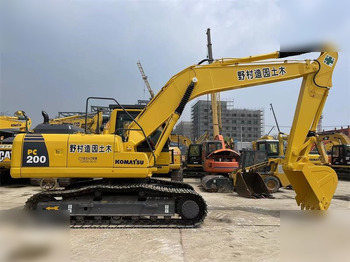Lánctalpas kotró KOMATSU PC200-8