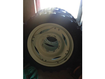 Gumiabroncs NEW HOLLAND