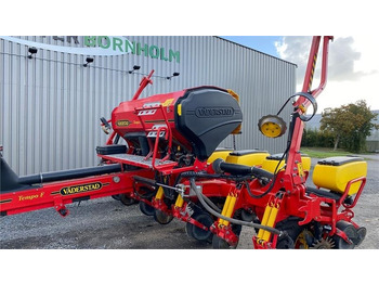 Szemenkénti vetőgép Vaderstad Tempo F 8RK.: 2 kép. Szemenkénti vetőgép Vaderstad Tempo F 8RK.: 2 kép.