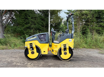 Úthenger BOMAG BW 135 AD-5: 4 kép. Úthenger BOMAG BW 135 AD-5: 4 kép.